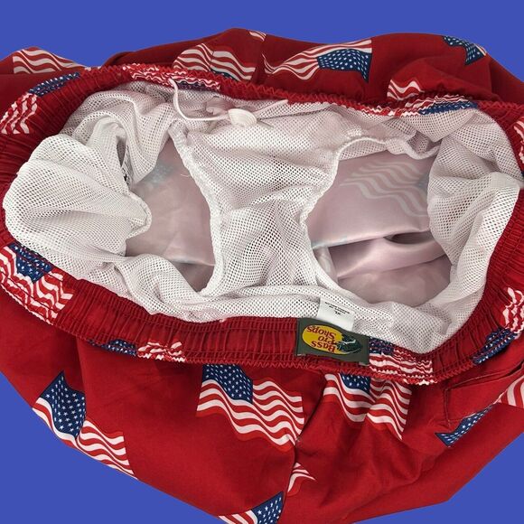 Bass Pro Shops Swim Trunks Red w/American Flags Patriotic July 4th Men’s XL NWOT - Picture 10 of 16